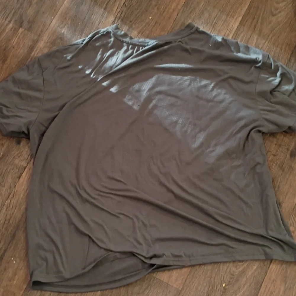 Men's 2XL T-shirt - Picture 3 of 4